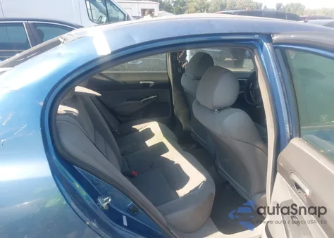 2008 Honda Civic Lx z USA, uszkodzony, nr VIN 1HGFA16528L077304